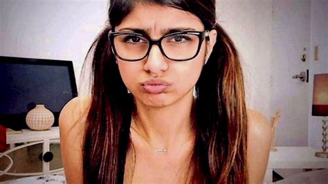 mia kaliffa porno|Mia Khalifa\ Porn Videos